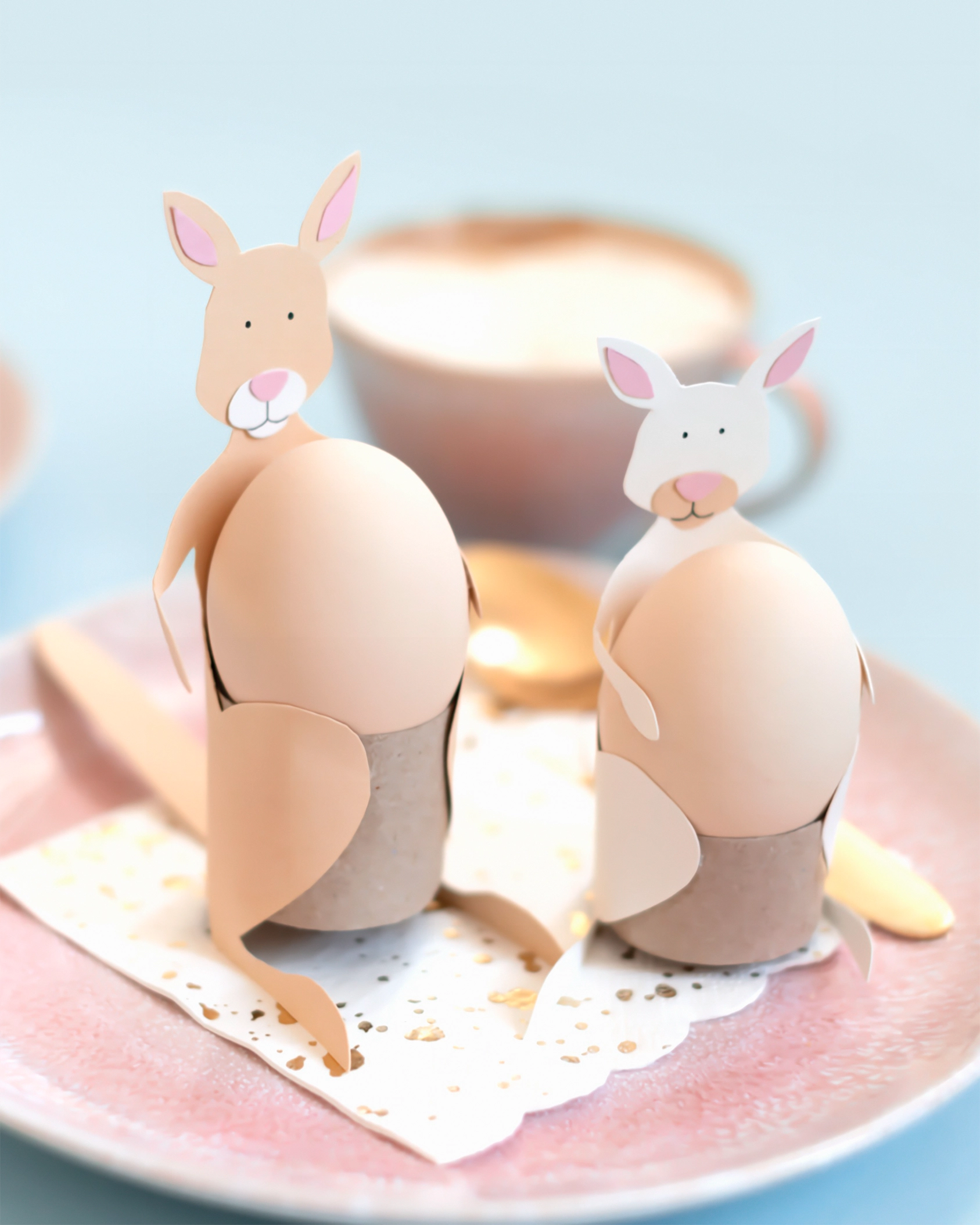 Upcycling Eierbecher aus Klopapierrollen