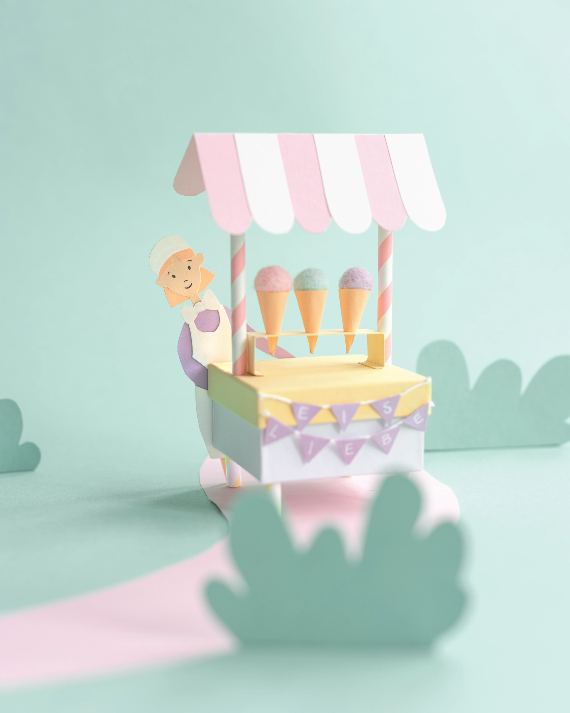 DIY Geschenkbox: Eisdiele aus Papier